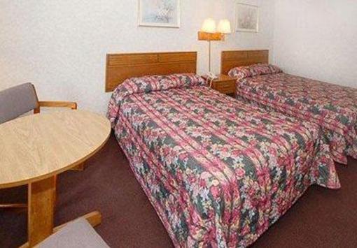 фото отеля Econo Lodge Acworth