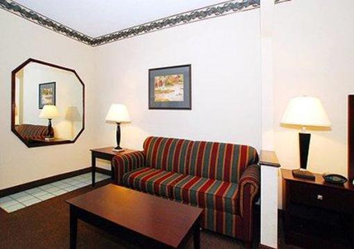 фото отеля Comfort Suites Hattiesburg