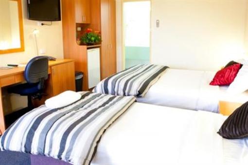 фото отеля Karinga Motel