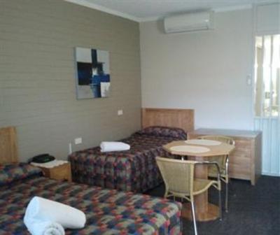 фото отеля Karinga Motel