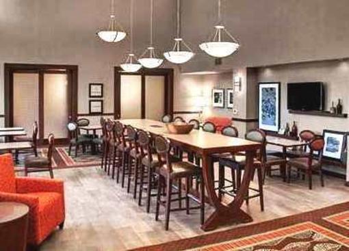 фото отеля Hampton Inn and Suites Salem