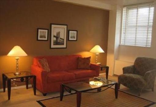 фото отеля Churchill Residence Suites