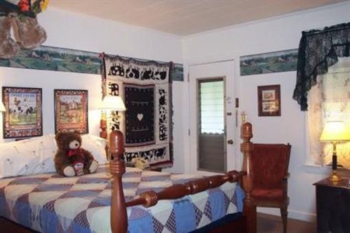 фото отеля Lake Winnipesaukee Motel