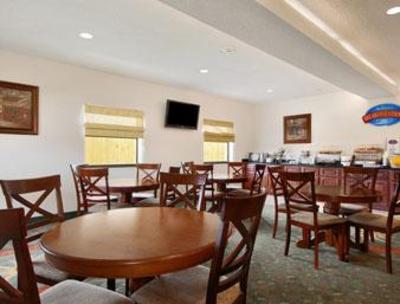 фото отеля Baymont Inn & Suites Beaumont