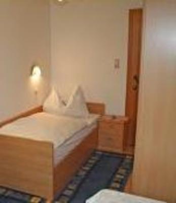 фото отеля Hotel Garni Wilder Mann Linz