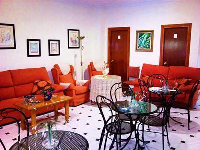 фото отеля Hostal San Sebastian