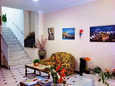 фото отеля Hostal San Sebastian