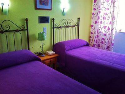 фото отеля Hostal San Sebastian
