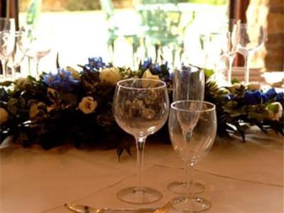 фото отеля Charingworth Manor Hotel Chipping Campden