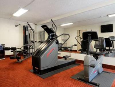 фото отеля Baymont Inn & Suites - Riverside Drive