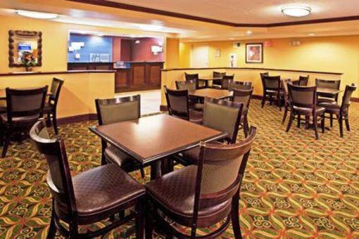 фото отеля Holiday Inn Express London I-70