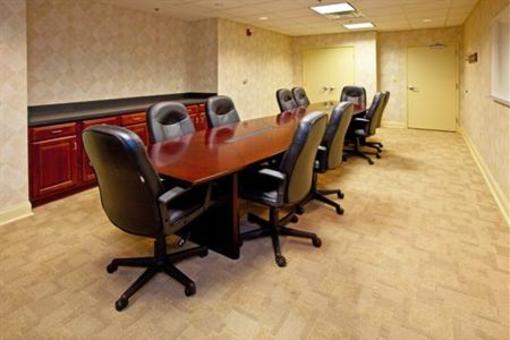 фото отеля Holiday Inn Express Suites Elizabethtown