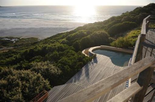 фото отеля Monkey Valley Beach Nature Resort
