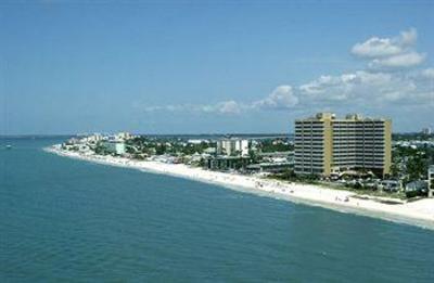 фото отеля DiamondHead Beach Resort Hotel