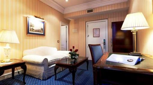 фото отеля Gran Hotel Velazquez