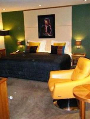 фото отеля Hard Days Night Hotel