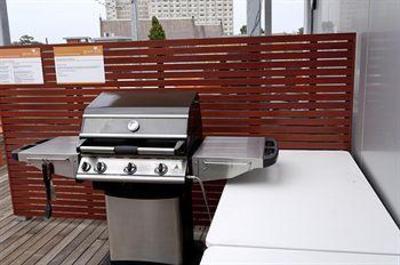 фото отеля Punthill Williamstown Apartment Hotel Melbourne
