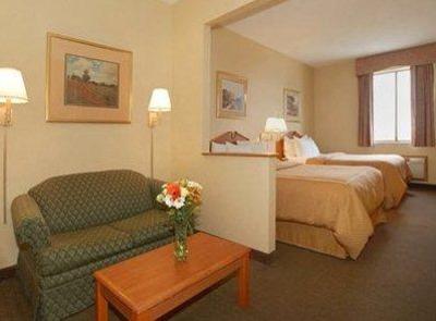 фото отеля Comfort Suites Northeast Indianapolis