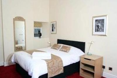 фото отеля Knighton Hotel