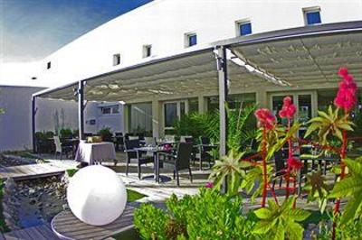 фото отеля Hotel Kyriad Prestige Montpellier Ouest