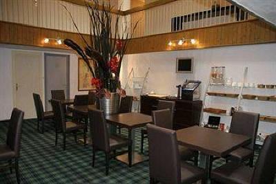 фото отеля Hotel Akena Rillieux La Pape