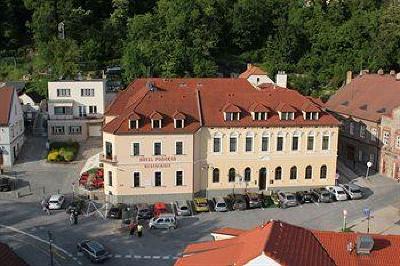 фото отеля Hotel Podhrad Hluboka nad Vltavou