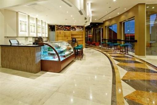 фото отеля Crowne Plaza Hotel Monterrey Aeropuerto