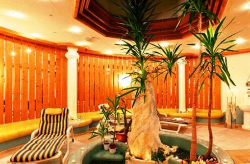 фото отеля Landhotel Lindenhof Feld am See