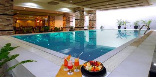 фото отеля Orchardz Hotel Ayani Pontianak