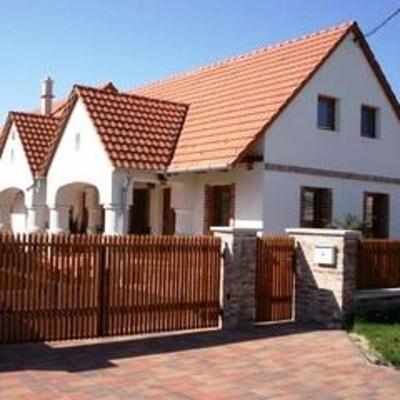 фото отеля Negyevszak Apartmanhaz