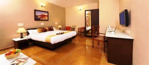 фото отеля Hanu Reddy Residences Poes Garden