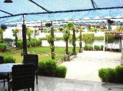 фото отеля Hotel Samrat