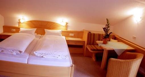 фото отеля Ivos Sonnenpension