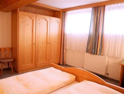 фото отеля Ivos Sonnenpension