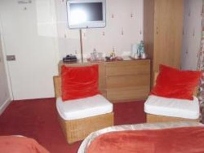 фото отеля Nethermains Lodge