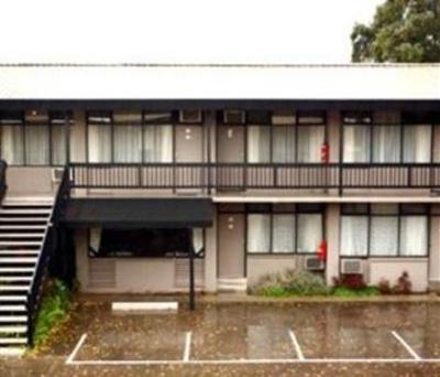 фото отеля BEST WESTERN Governor Gipps Motor Inn