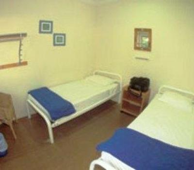 фото отеля Halse Lodge Guesthouse YHA