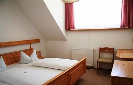 фото отеля Hotel Schmidbräu Waldmünchen