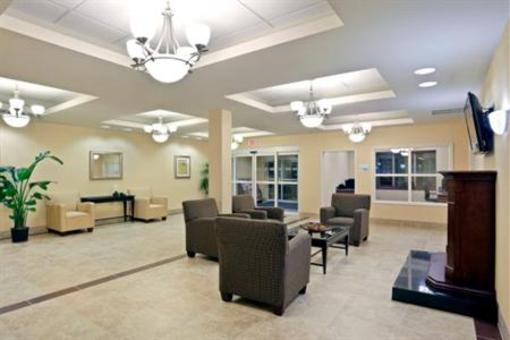 фото отеля Holiday Inn Express Hotel & Suites Lynnwood