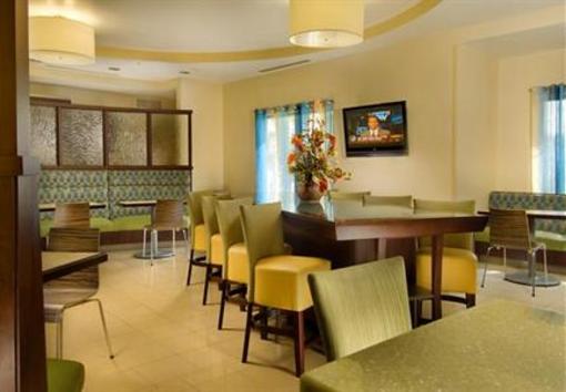 фото отеля SpringHill Suites Jacksonville Airport