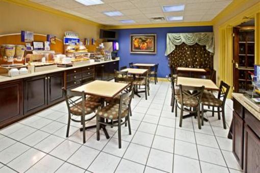 фото отеля Holiday Inn Express Morehead