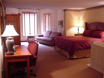 фото отеля Riverwood Inn and Conference Center