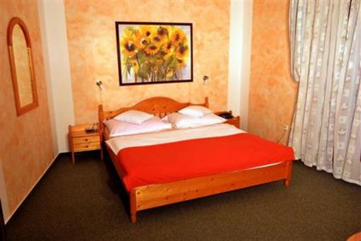 фото отеля Hotel Maxant