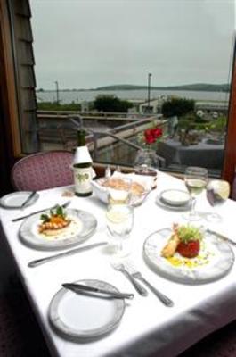 фото отеля Inn at the Tides