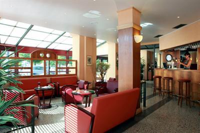 фото отеля Hotel Moderne Arras