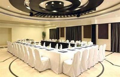 фото отеля Solitaire Hotel Bangalore