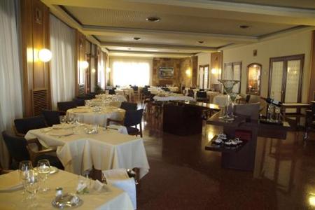 фото отеля Hotel Emporda