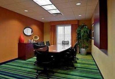 фото отеля Fairfield Inn & Suites Naples