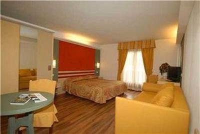 фото отеля Hotel Residence Baita Clementi