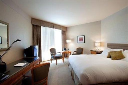 фото отеля Metropolitan Hotel Vancouver